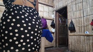 LA SENSUAL DIVA DEL PORNO LATINO ESTRENA NUEVO PEINADO AFRICANO Y MODELA SUS NALGAS AGUADAS. PORNO EXCLUSIVO GRATIS LATINO, ELLA TIENE UNA NUEVA HABILIDAD CON SUS NALGAS DE VENUS